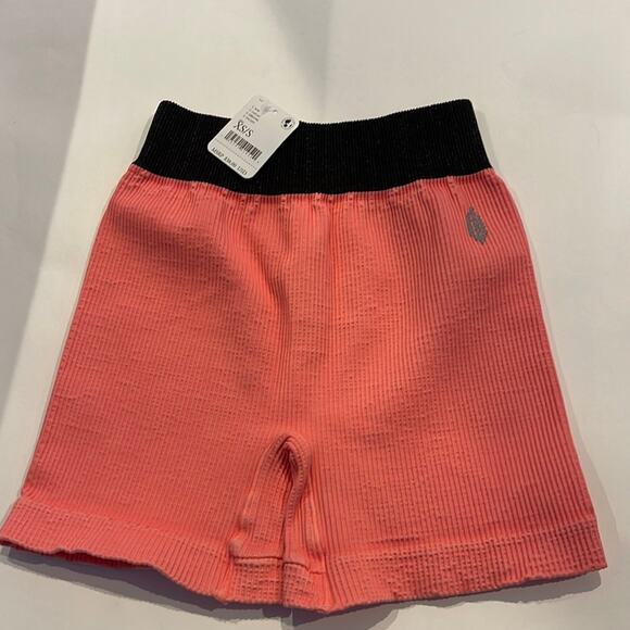 Free People NWT Seamless Short. Coral Reef color - Picture 1 of 5